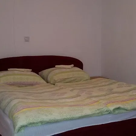 Ogorjelica ヤホリナ