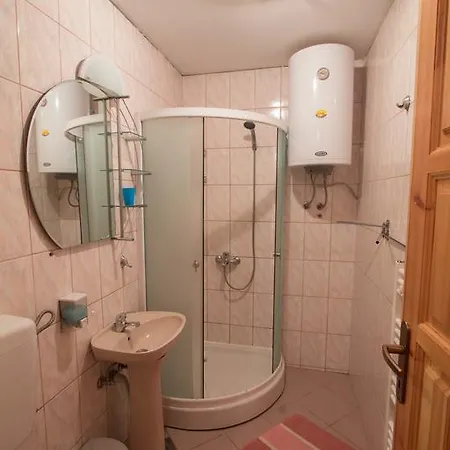 Apartament Ogorjelica *