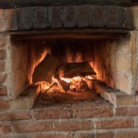 Ogorjelica アパート ヤホリナ