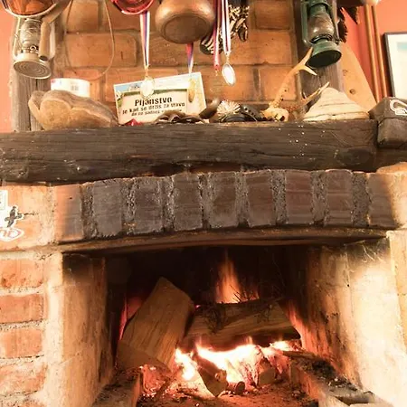 Ogorjelica アパート ヤホリナ