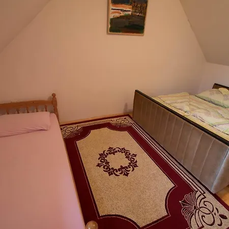 Ogorjelica 亚霍里纳