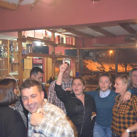 Ogorjelica アパート